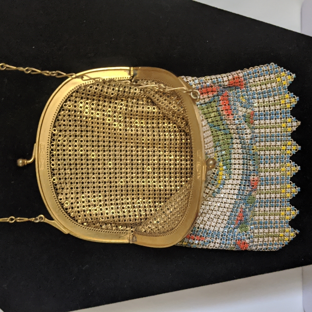Vintage Whiting and Davis Enameled Mesh Purse 1920s - Picture 6 of 6